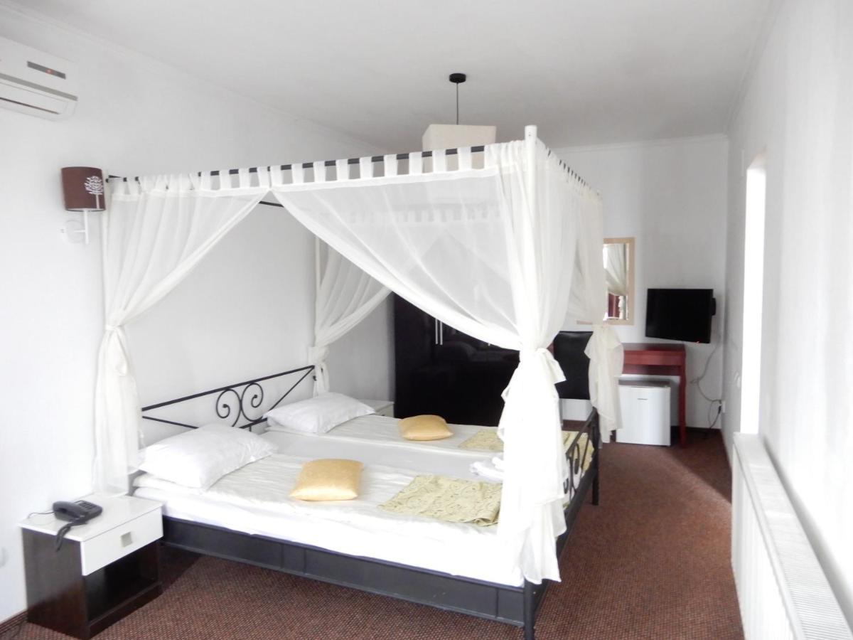 Hotel Rhc Royal 3*